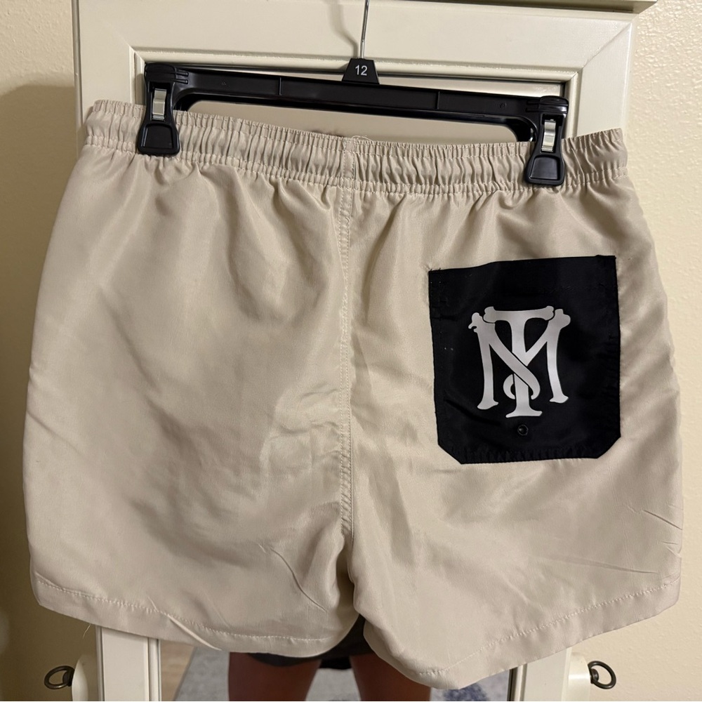 PacSun Men's Shorts 🖤 - Picture 3 of 4